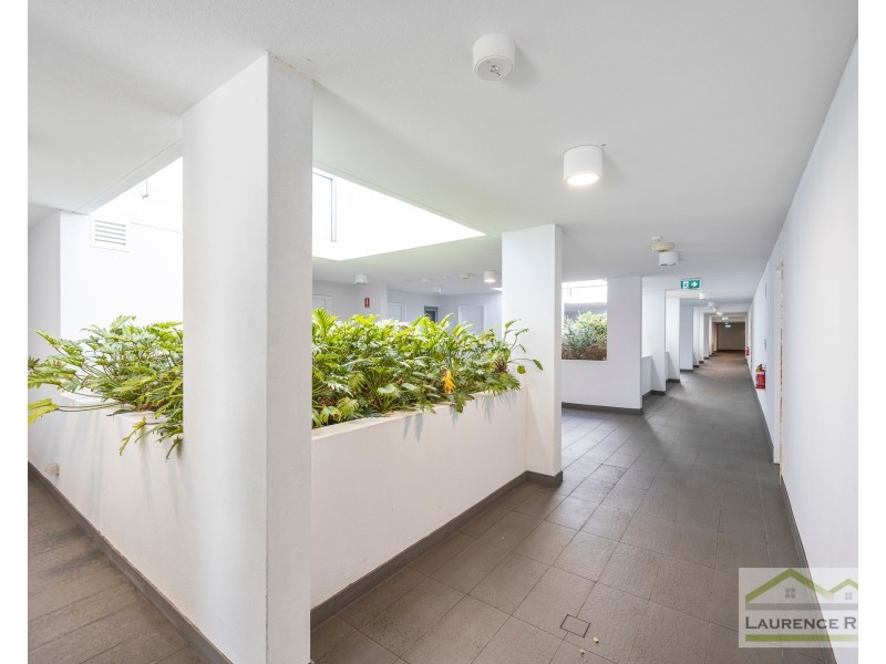 308/1 Bristol Lane, Mindarie WA 6030