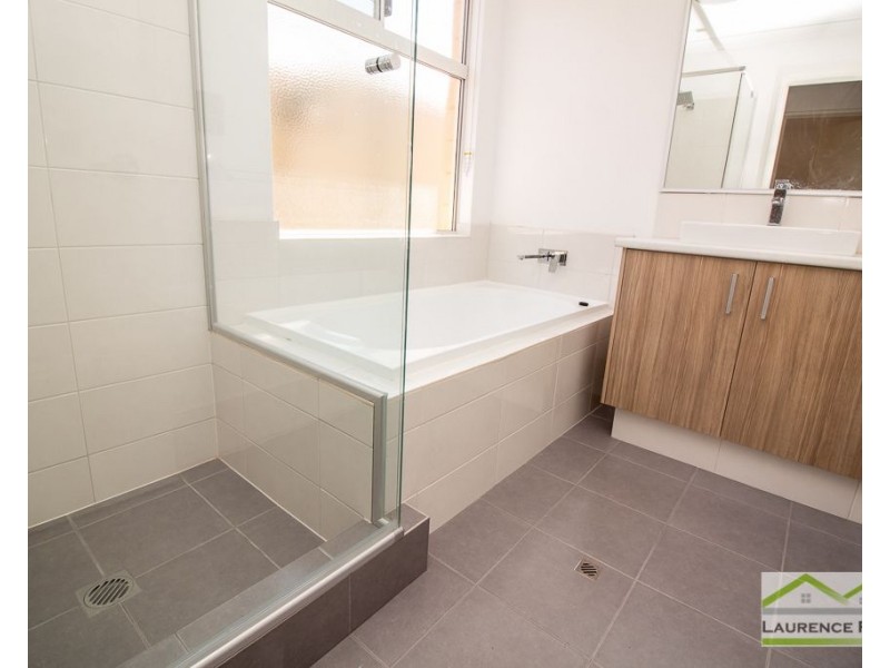 33 Pantropical Loop, Alkimos WA 6038