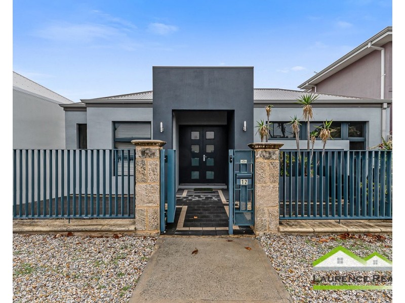 12 Brigantine Drive, Jindalee WA 6036