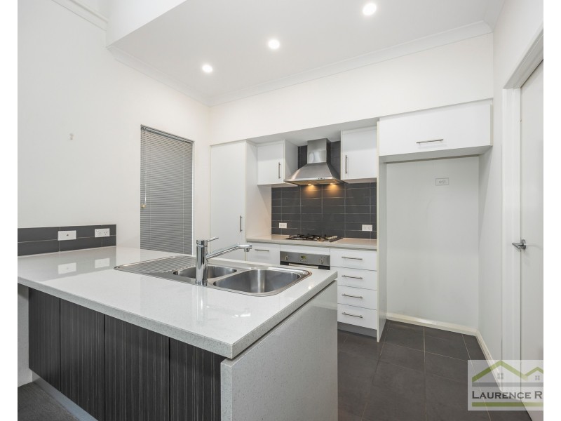 25 Eveleigh Boulevard, Clarkson WA 6030