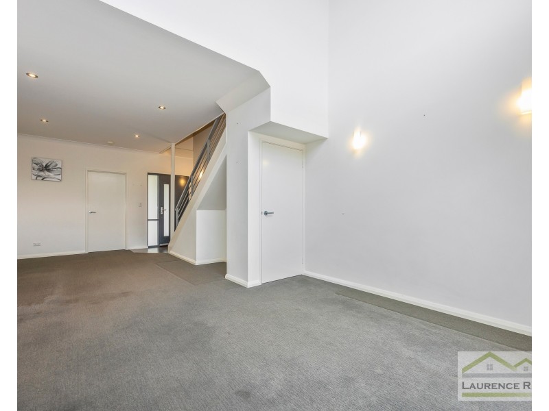 25 Eveleigh Boulevard, Clarkson WA 6030