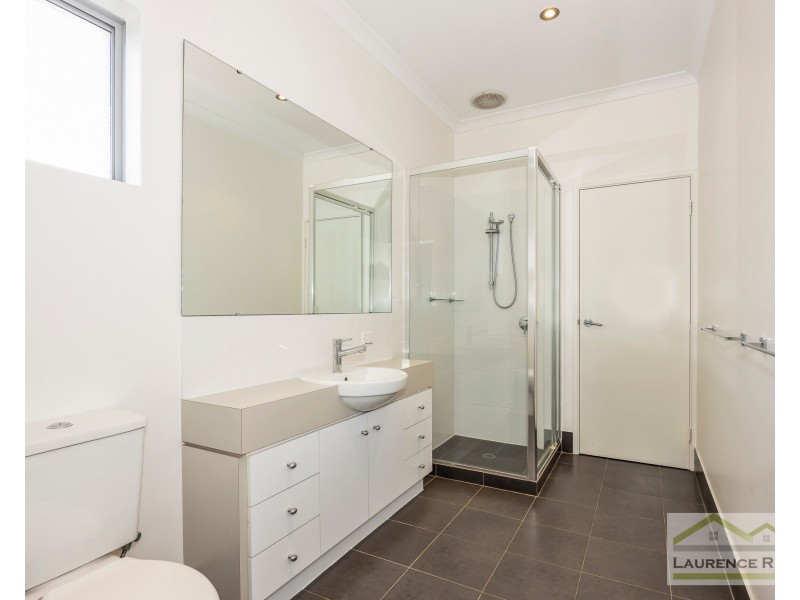 25 Eveleigh Boulevard, Clarkson WA 6030