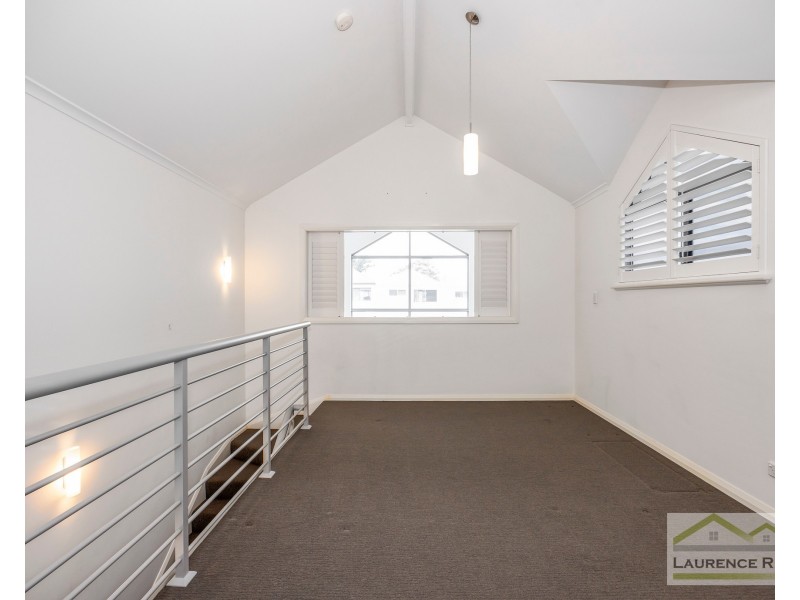 25 Eveleigh Boulevard, Clarkson WA 6030