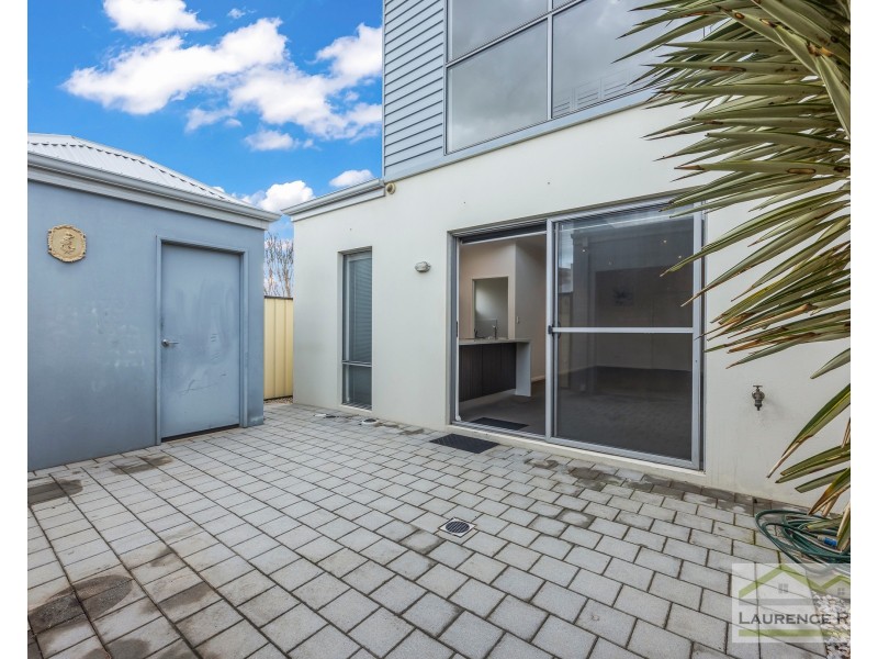 25 Eveleigh Boulevard, Clarkson WA 6030