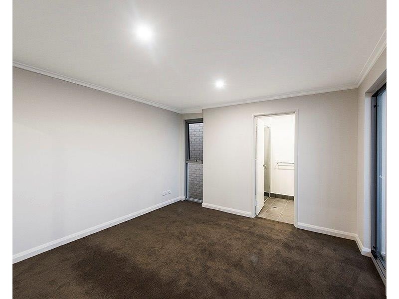 3/8 Keel Lane, Alkimos WA 6038