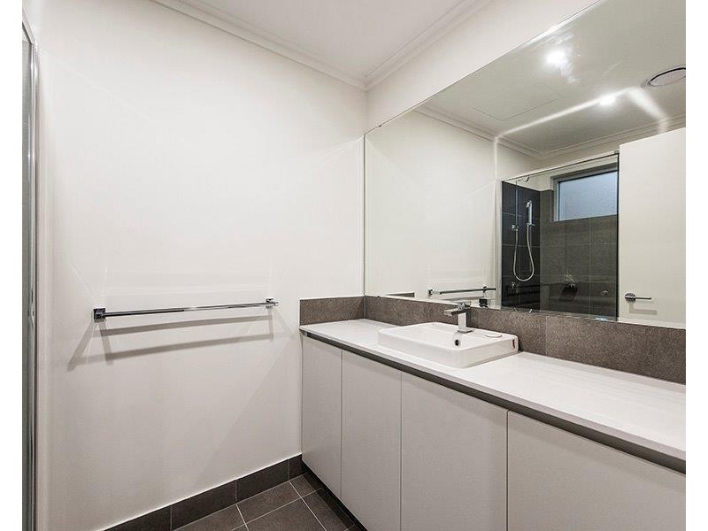 3/8 Keel Lane, Alkimos WA 6038