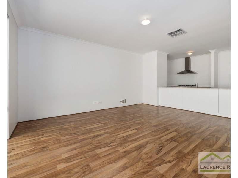 6 Alizarin Loop, Eglinton WA 6034