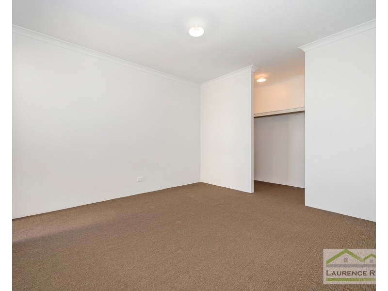 6 Alizarin Loop, Eglinton WA 6034