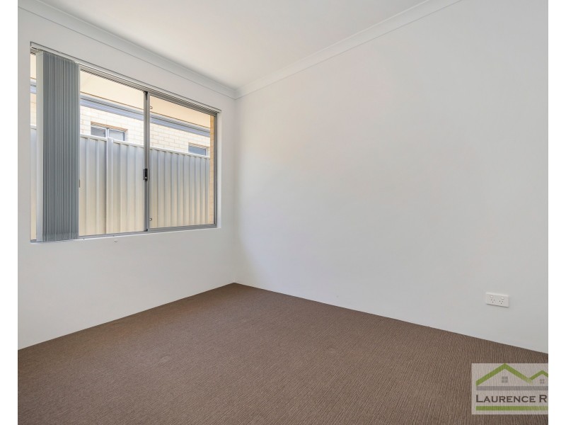 6 Alizarin Loop, Eglinton WA 6034