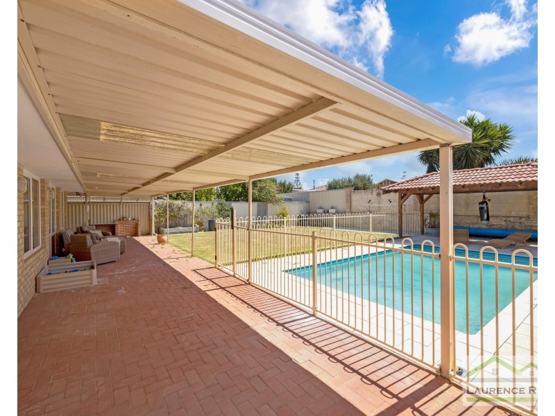 11 Dilkera Place, Quinns Rocks WA 6030