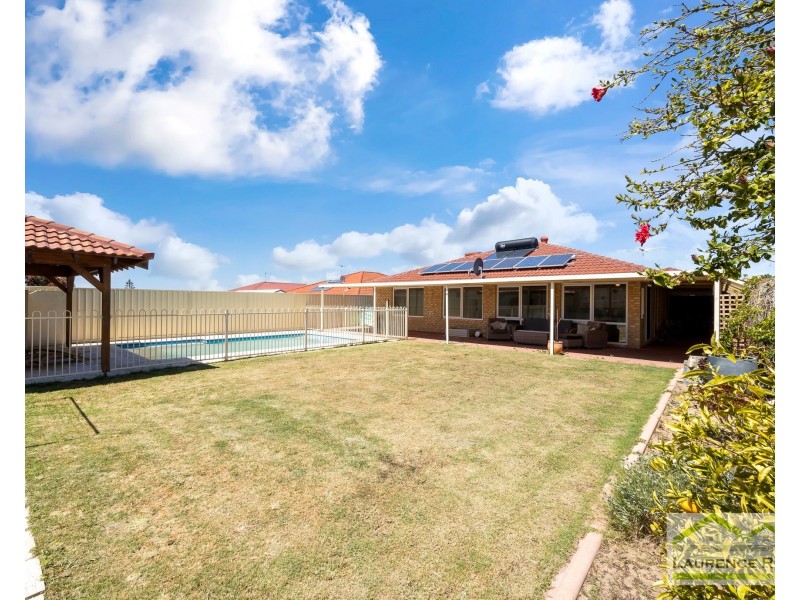 11 Dilkera Place, Quinns Rocks WA 6030