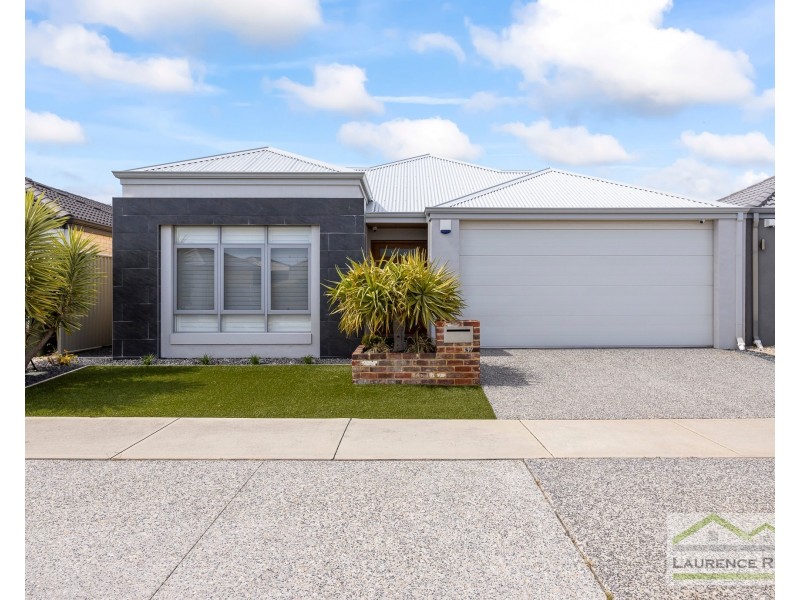 19 Pomelaa Way, Clarkson WA 6030