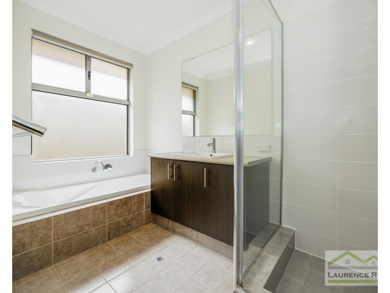 19 Pomelaa Way, Clarkson WA 6030