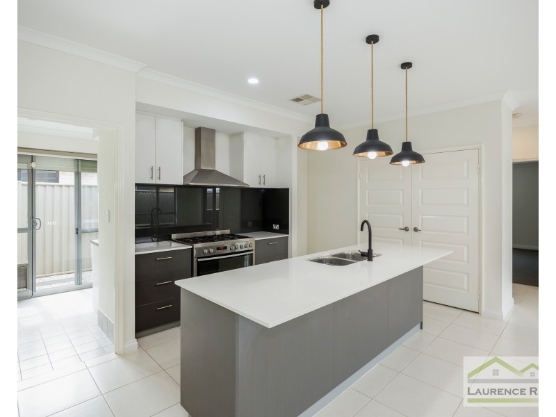 19 Pomelaa Way, Clarkson WA 6030