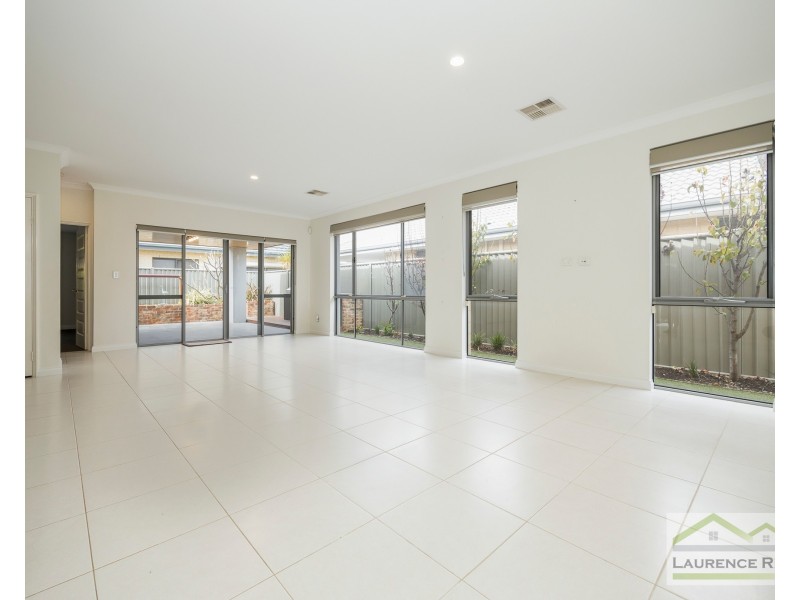 19 Pomelaa Way, Clarkson WA 6030