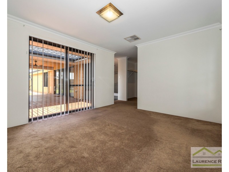 37 Blackwood Meander, Yanchep WA 6035
