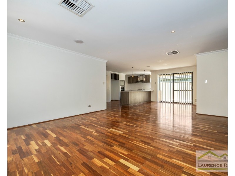 37 Blackwood Meander, Yanchep WA 6035