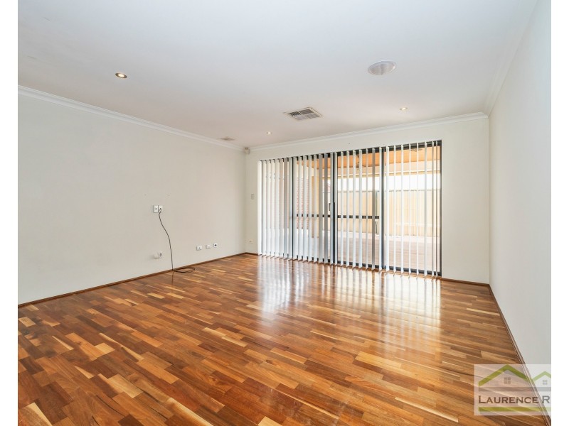 37 Blackwood Meander, Yanchep WA 6035