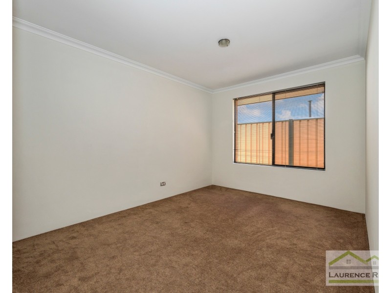 37 Blackwood Meander, Yanchep WA 6035