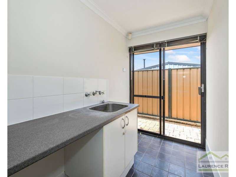 37 Blackwood Meander, Yanchep WA 6035