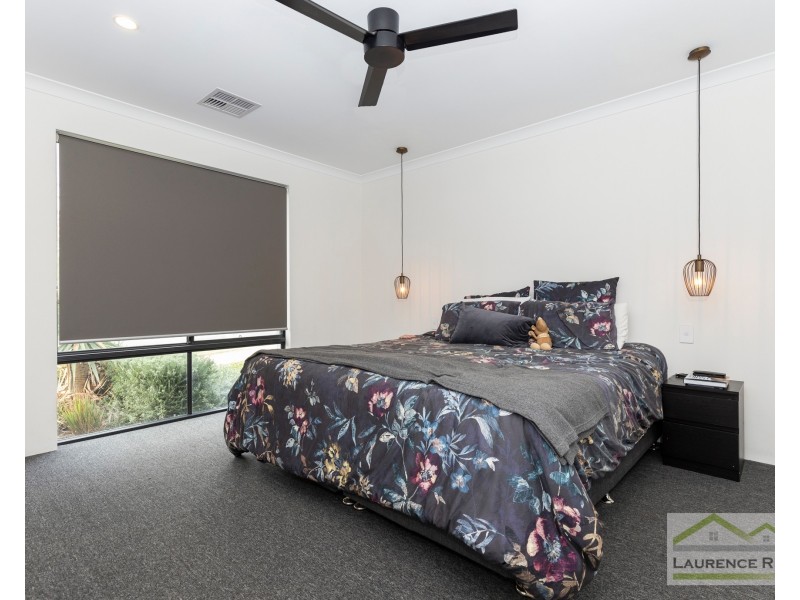 25 Kaburua Road, Clarkson WA 6030