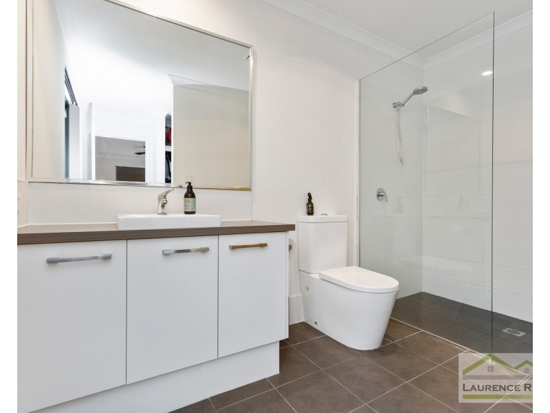 25 Kaburua Road, Clarkson WA 6030