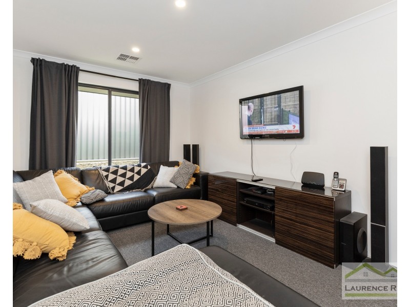 25 Kaburua Road, Clarkson WA 6030