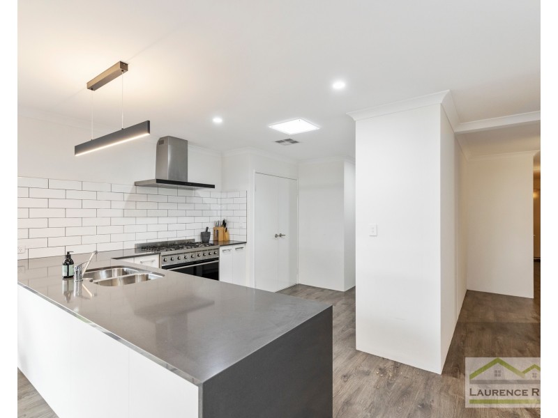 25 Kaburua Road, Clarkson WA 6030