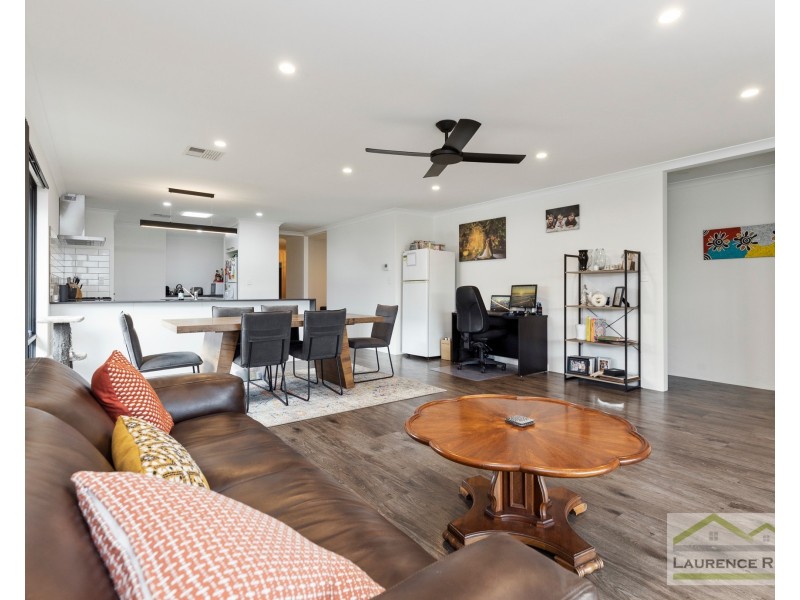 25 Kaburua Road, Clarkson WA 6030