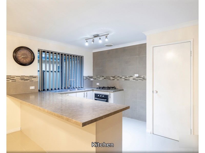 40 Cherokee Green, Clarkson WA 6030