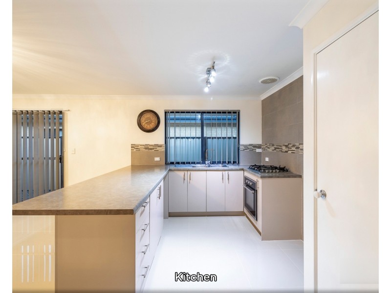 40 Cherokee Green, Clarkson WA 6030