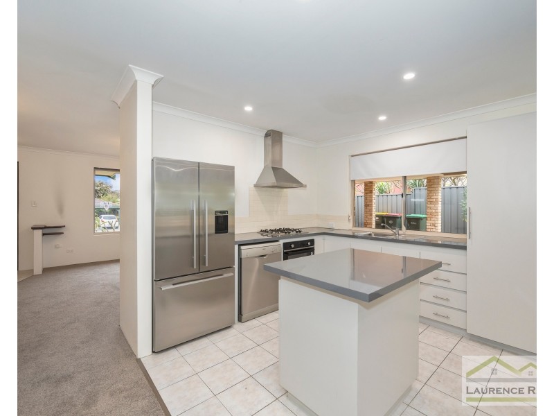 12 Shinners Green, Clarkson WA 6030