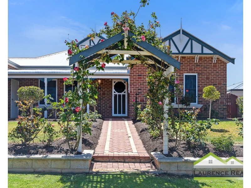 46 Abbeville Circle, Mindarie WA 6030