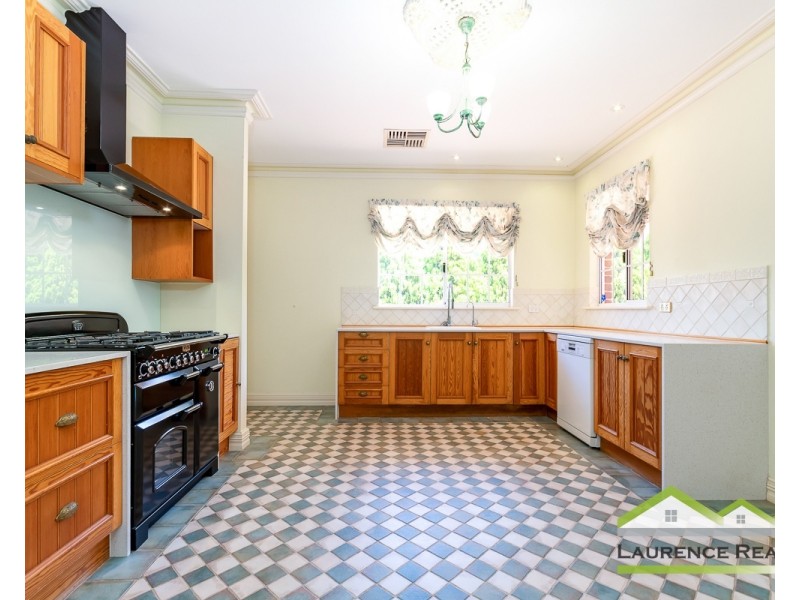 46 Abbeville Circle, Mindarie WA 6030