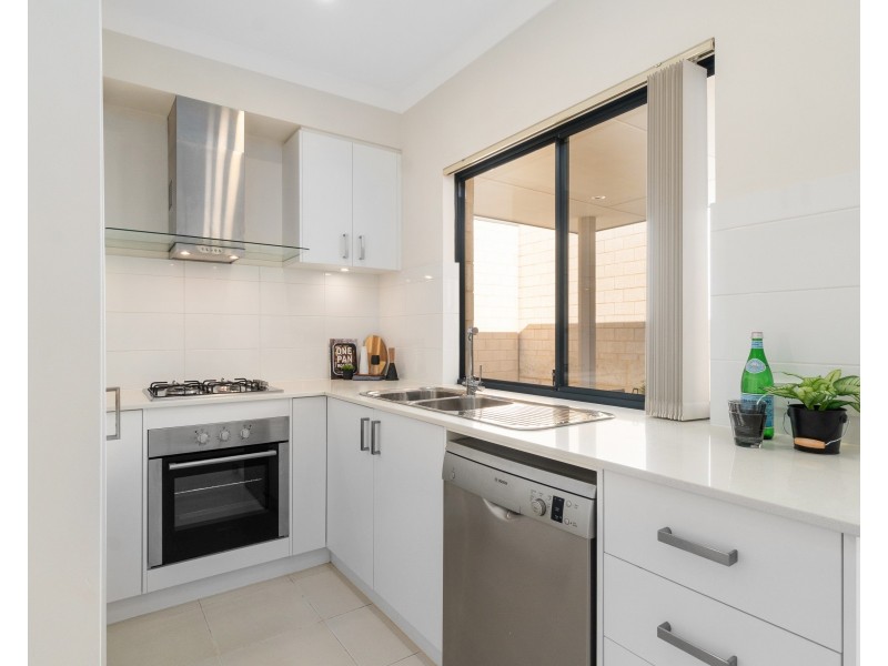 13 Rosemount Entrance, Pearsall WA 6065