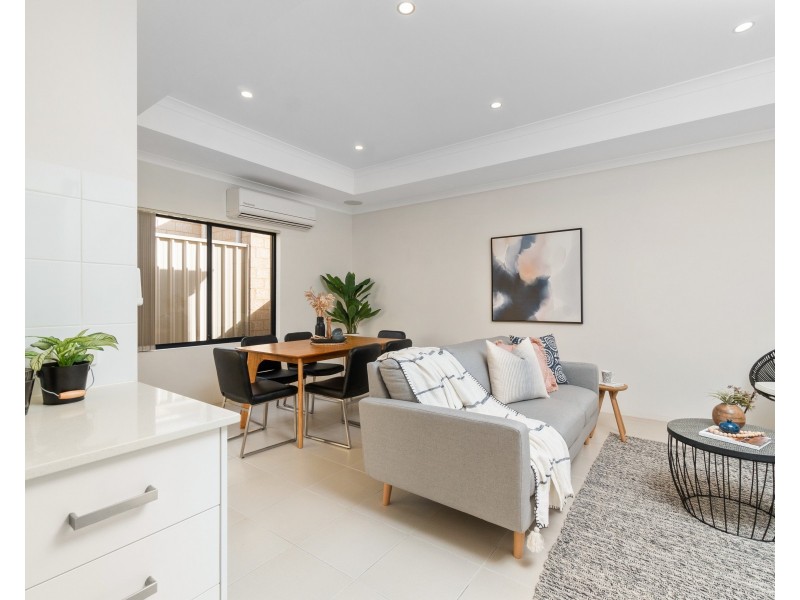 13 Rosemount Entrance, Pearsall WA 6065