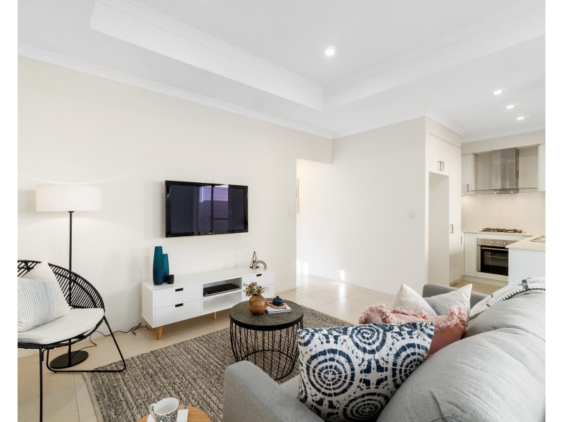 13 Rosemount Entrance, Pearsall WA 6065