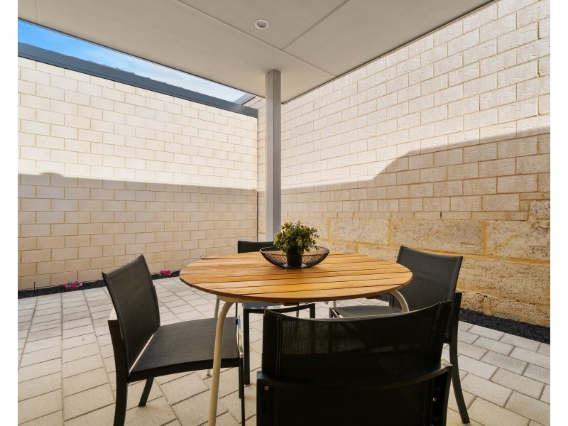 13 Rosemount Entrance, Pearsall WA 6065