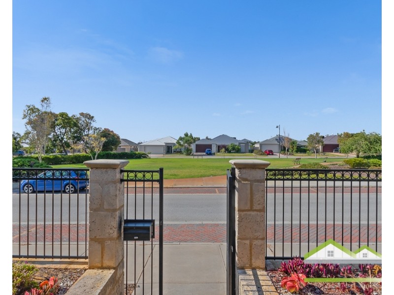 36 Finglas Meander, Butler WA 6036