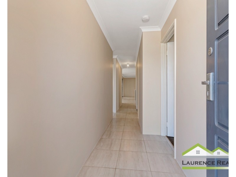 36 Finglas Meander, Butler WA 6036