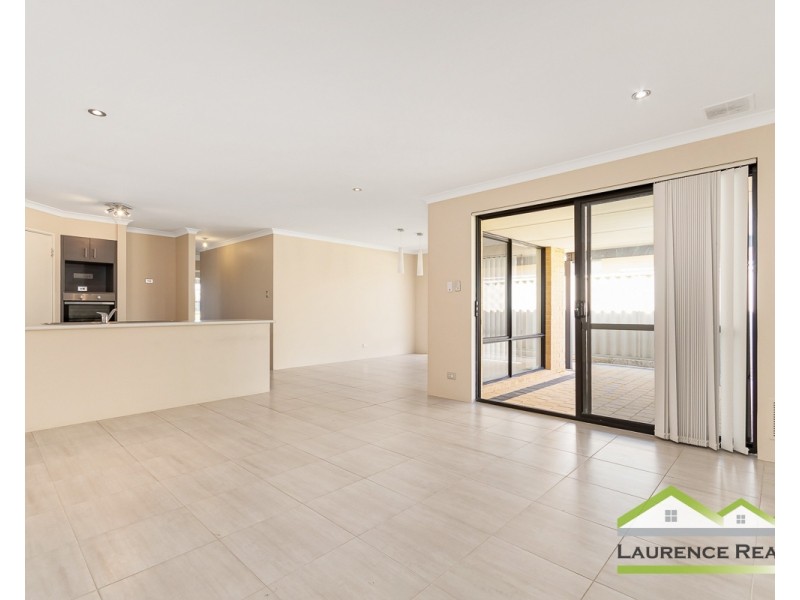 36 Finglas Meander, Butler WA 6036