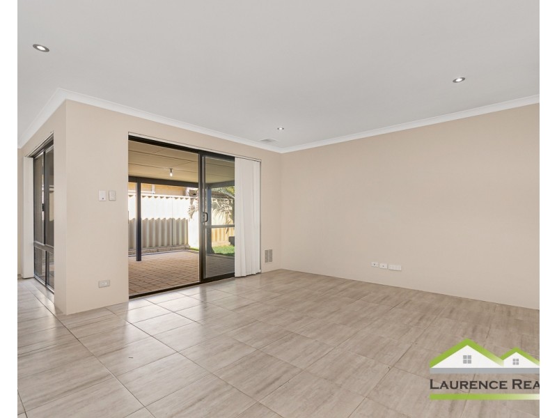 36 Finglas Meander, Butler WA 6036