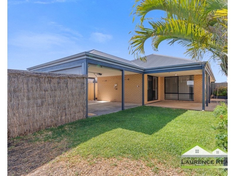 36 Finglas Meander, Butler WA 6036