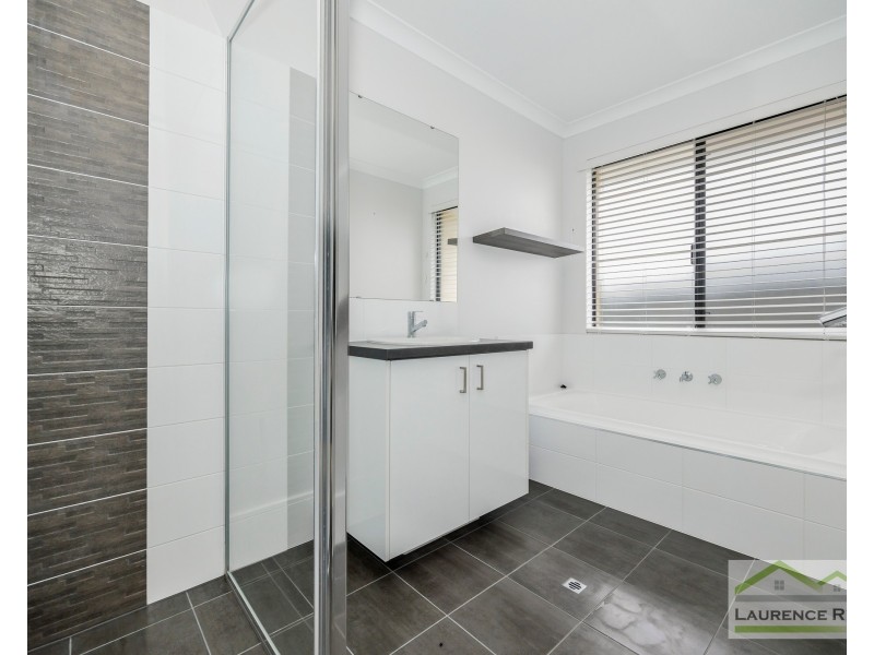 34 Etendue Crescent, Eglinton WA 6034