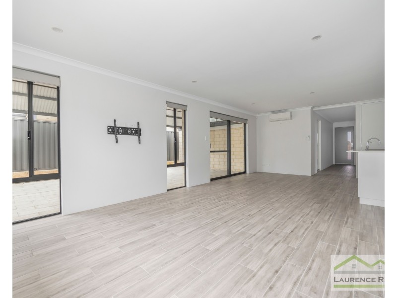 34 Etendue Crescent, Eglinton WA 6034