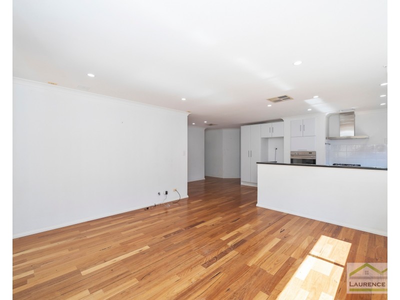 31 Savona Grove, Mindarie WA 6030