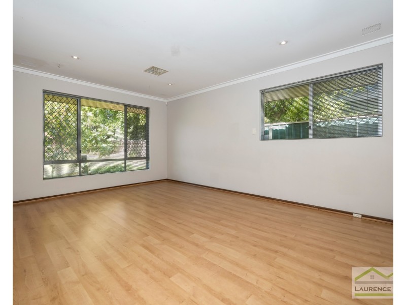 13 Ellison Drive, Padbury WA 6025