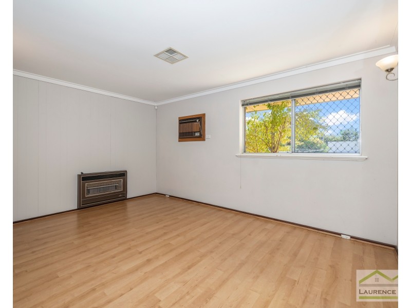 13 Ellison Drive, Padbury WA 6025