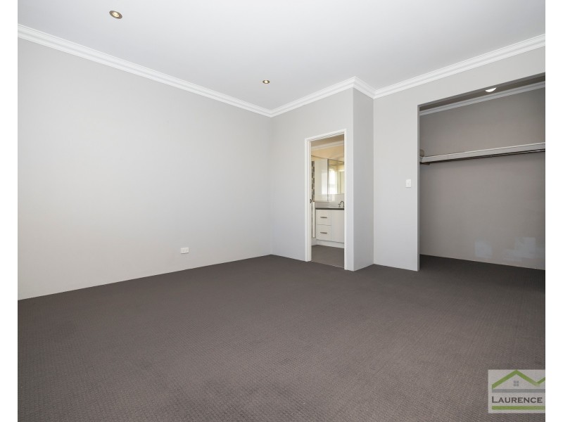 6 Windward Street, Yanchep WA 6035