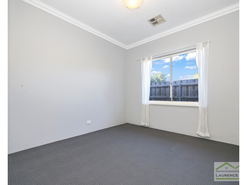 6 Windward Street, Yanchep WA 6035